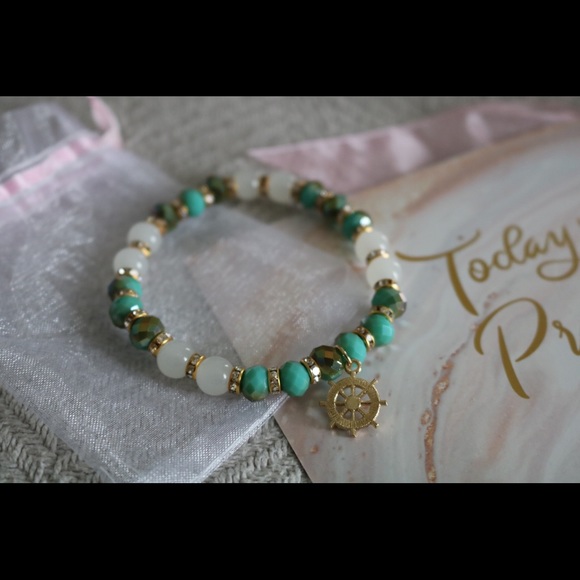 Prayer Bracelet & Card ❤️❤️ - Picture 2 of 2